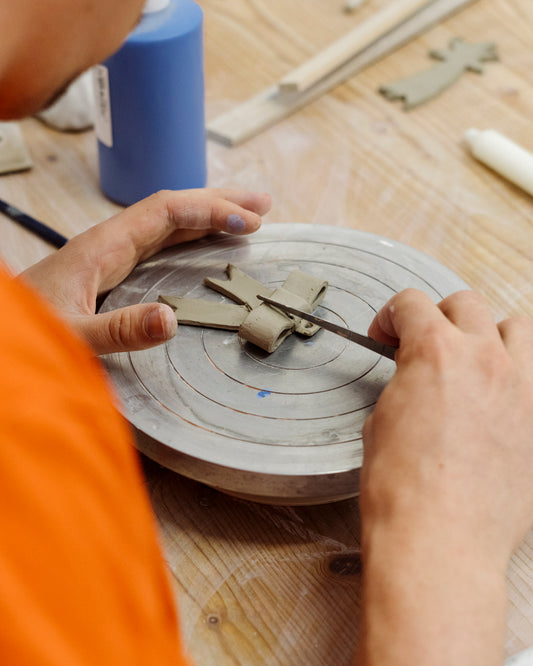 Formenspiel - Ornamente aus Ton