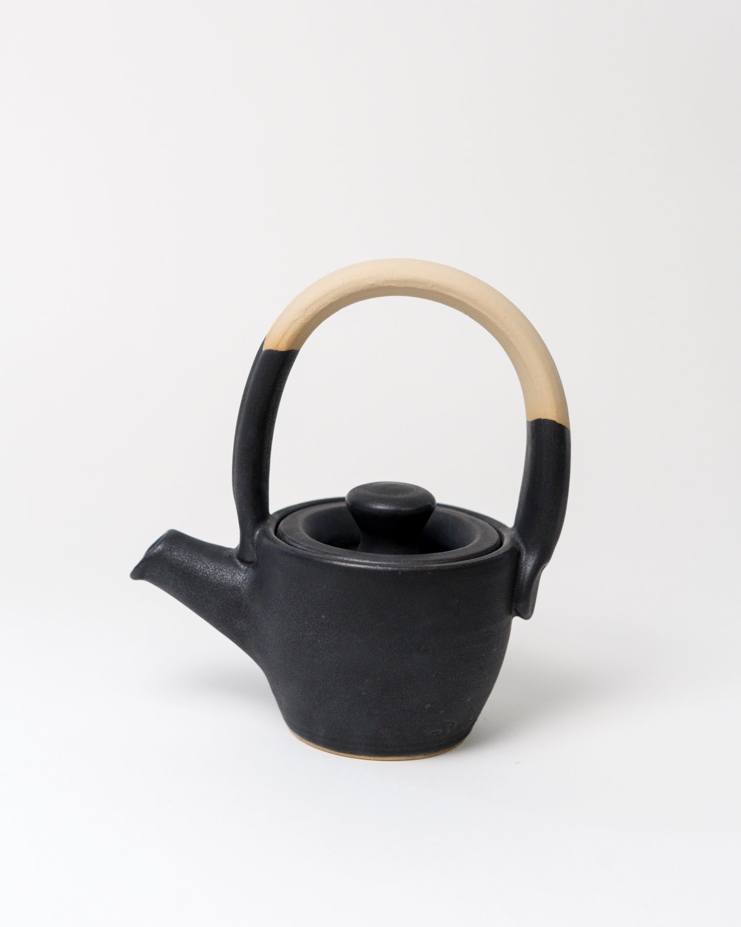 Intermediate: Spin the tea: Teekannen an der Töpferscheibe
