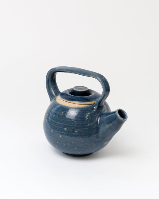 Spin the tea: Teekannen an der Drehscheibe