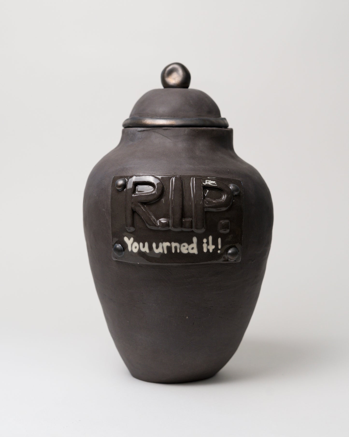 Memento Mori - Build your own urn